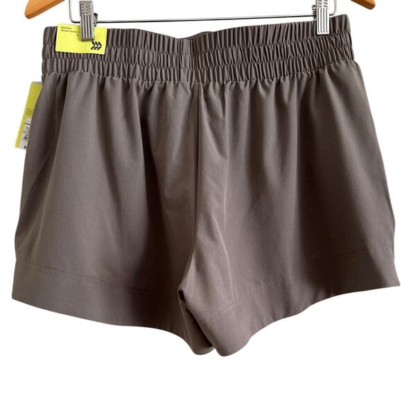All In Motion Athletic Woven Shorts - Sizes M and XL Women's - NWT - Picture 2 of 6